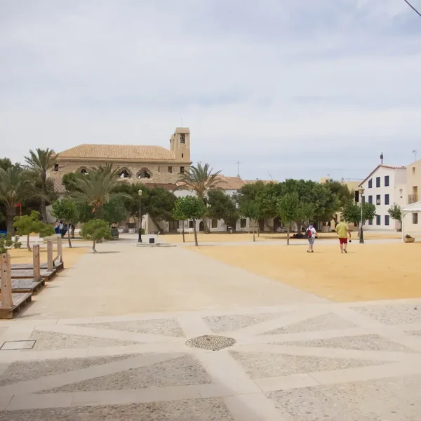 Isla de Tabarca plaza centro