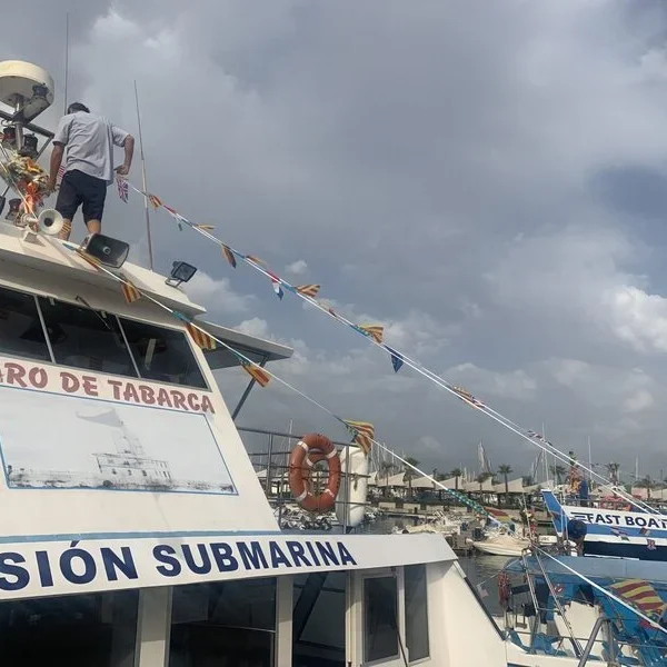 Barco nublado Transtabarca Santa Pola